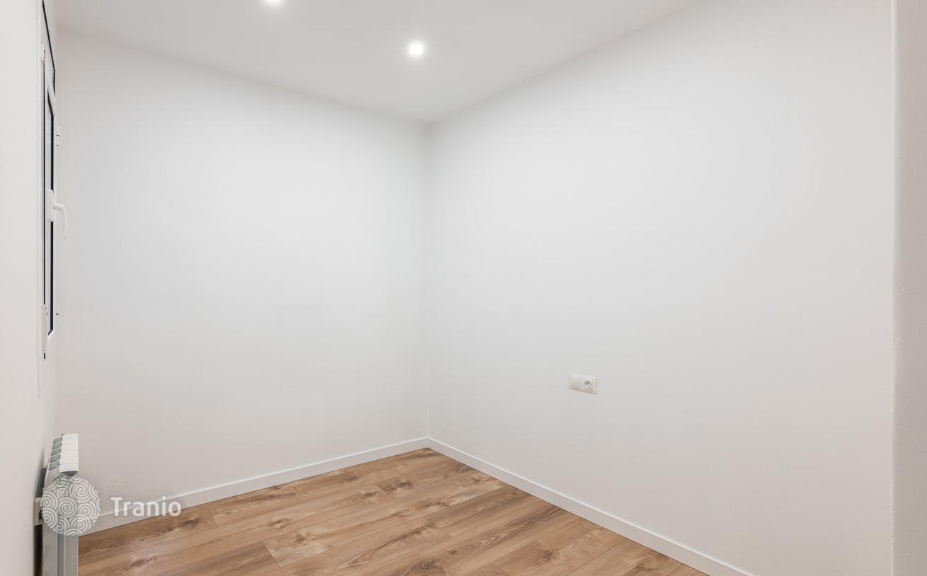 4-Bedroom Apartment in Les Corts, Barcelona, photo 2