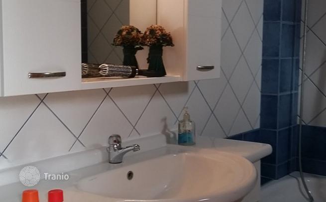 3-Bedroom House with Private Pool and Garden in Nea Potidaia, photo 5