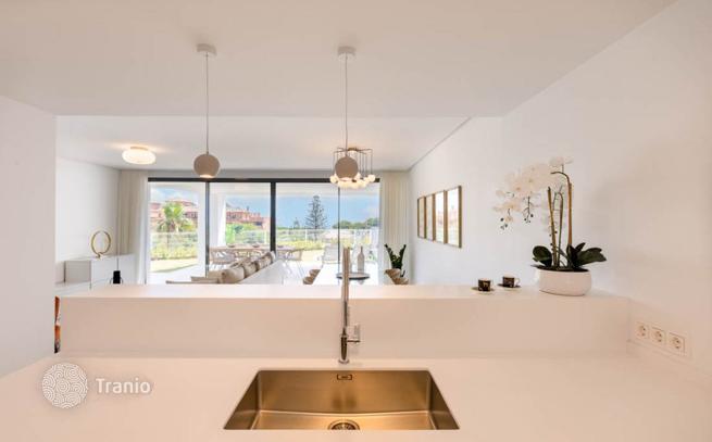 3-Bedroom Apartments with Terrace in Marbella, Andalusia, photo 5