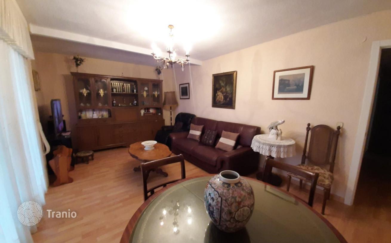 Renovated 2-Bedroom Apartment with Large Terrace in Benidorm, photo 5