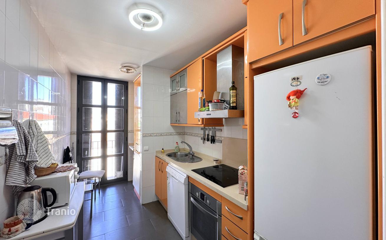 1-Bedroom Apartment in Málaga, photo 2
