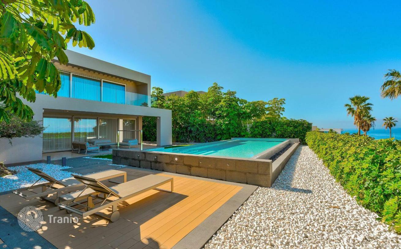 Luxury Villa with Private Pool and Sea View in Costa Adeje, Tenerife
