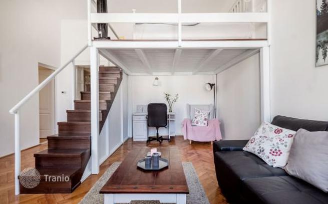 100 m² Apartment with Synagogue View in Budapest, photo 2