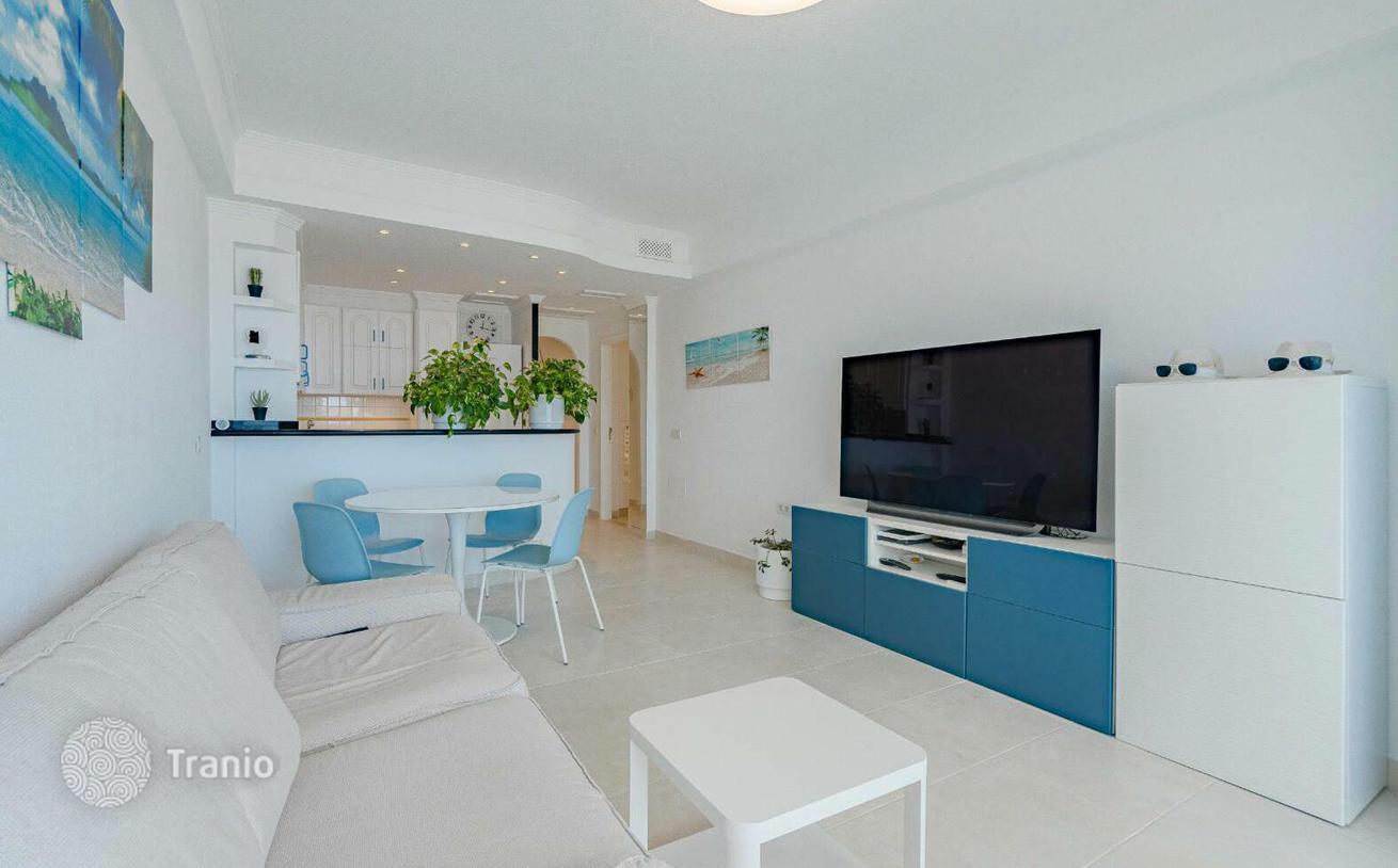 1-Bedroom Beachfront Apartment in Costa Adeje, Tenerife, photo 4