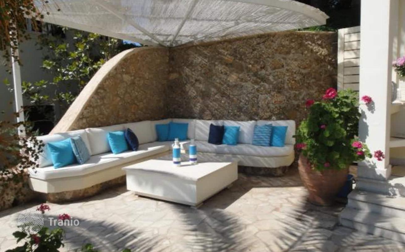 3-Bedroom Villa with Private Pool 400 m from the Beach in Kranidi, Peloponnese, photo 5
