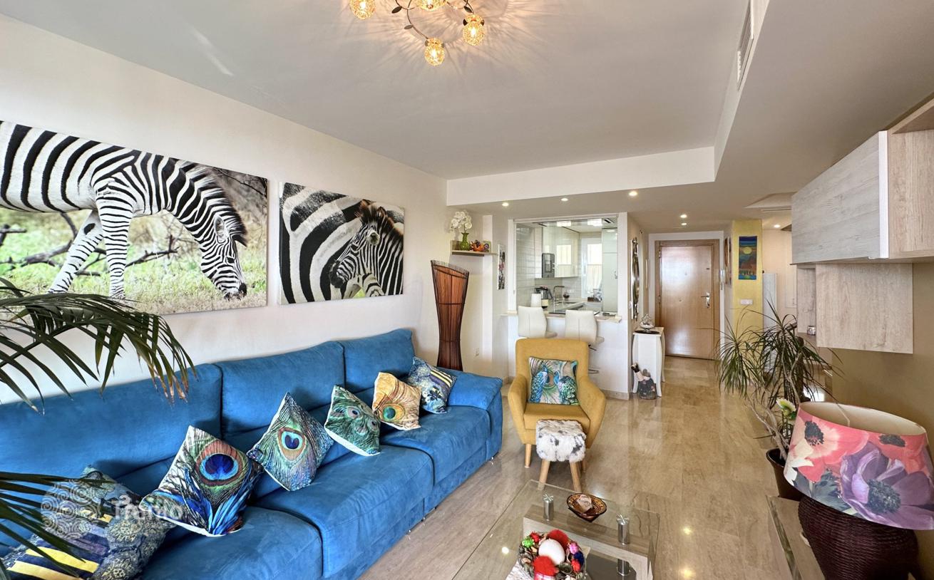 2-Bedroom Penthouse in Benidorm, Spain, photo 4
