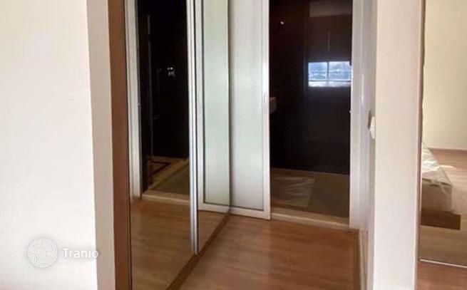 1-Bedroom Condo in Phaya Thai, Bangkok, photo 2