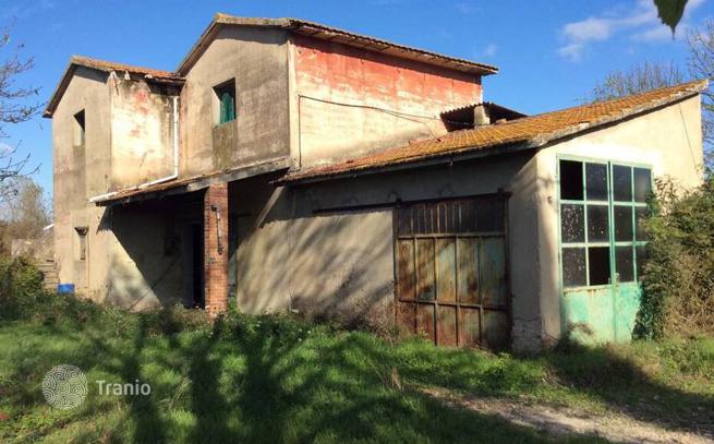 15-Bedroom Villa with 8 Bathrooms in Siena, Italy, photo 3