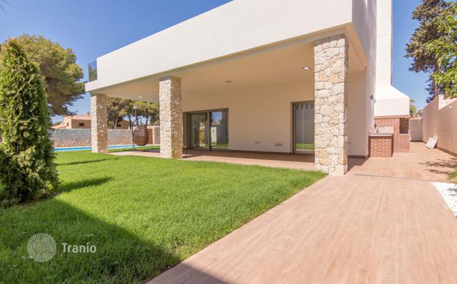 5-Bedroom Modern Villa with Sea View in Campomoror, Alicante