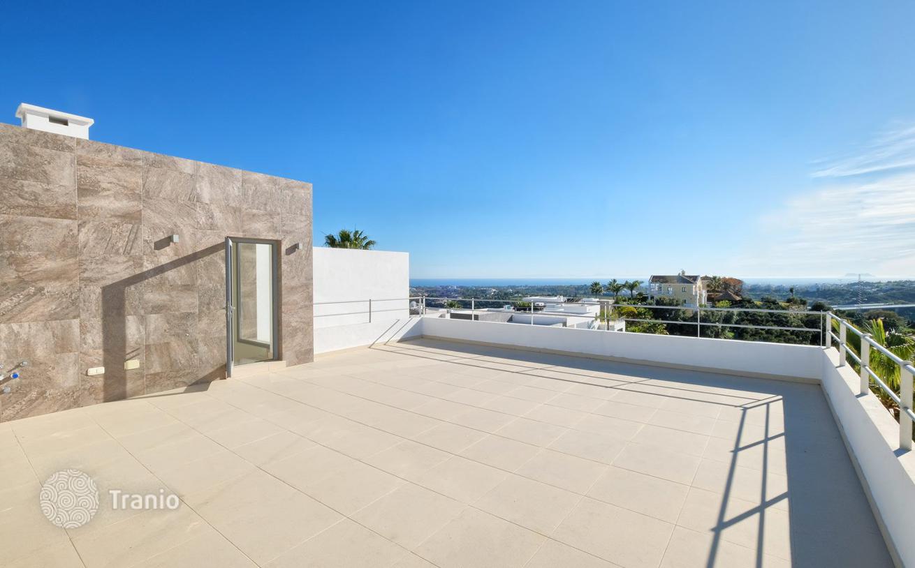 New Villa with Private Pool and Mountain Views in Benahavís, photo 5