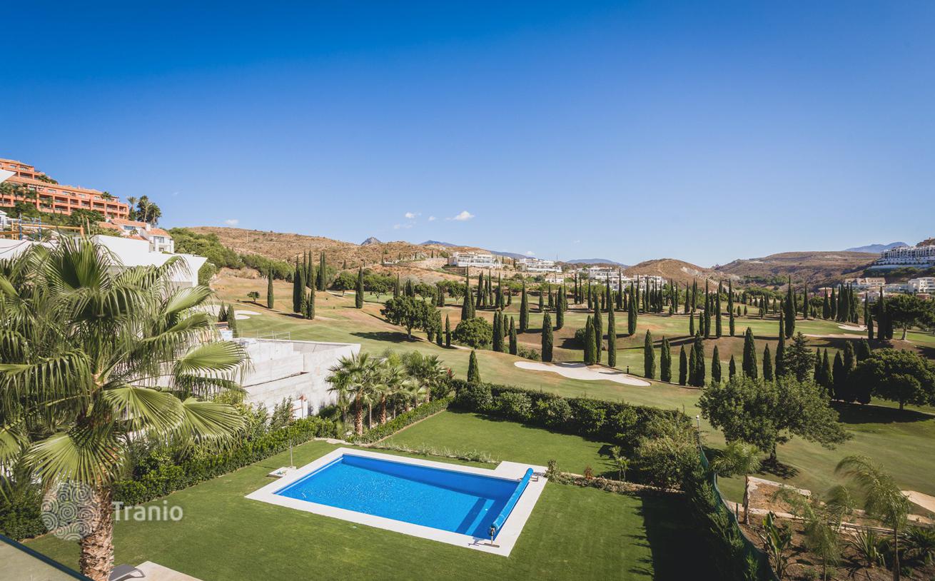 4-Bedroom Villa in Benavís, Spain, photo 5