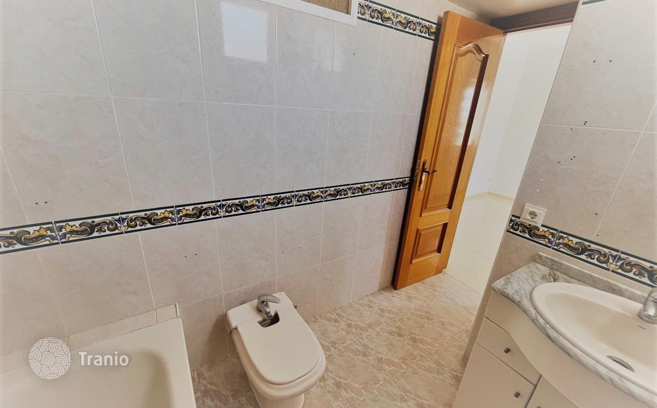2-Bedroom Apartment in Marbella