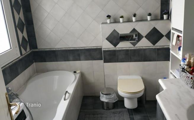 2-Bedroom Apartment in Ano Toumpa, Thessaloniki, photo 2