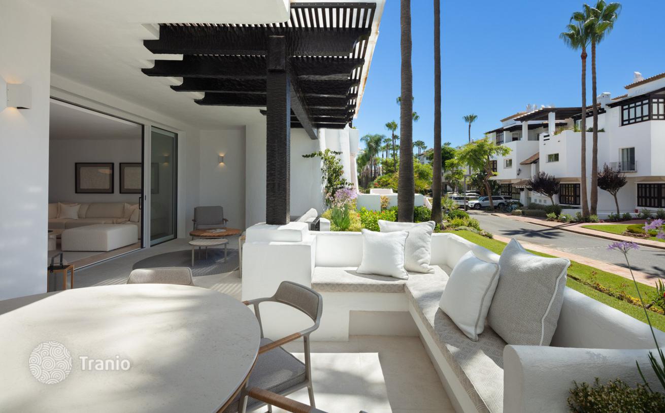 3-Bedroom Apartment with Sea View in Marbella, photo 2
