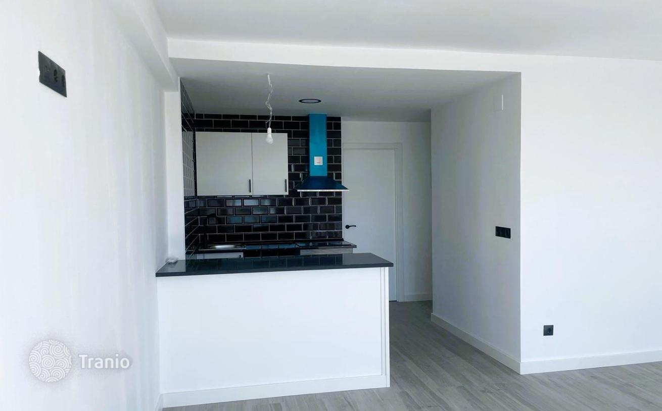 1-Bedroom Apartment with Terrace Near Beach in Benidorm, photo 5