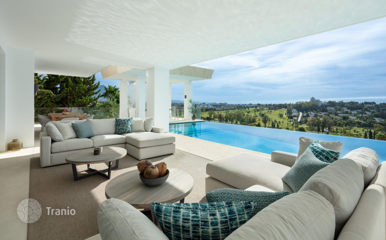 Modern Villa with Sea View in Estepona, New Golden Mile, photo 2