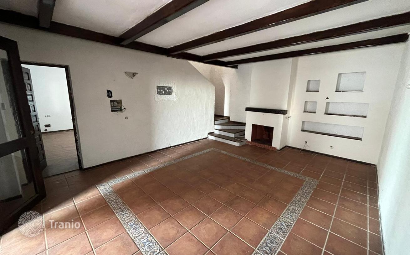 4-Bedroom Villa in Benalmadena
