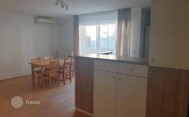 2-Bedroom Apartment in District IX, Budapest, photo 3
