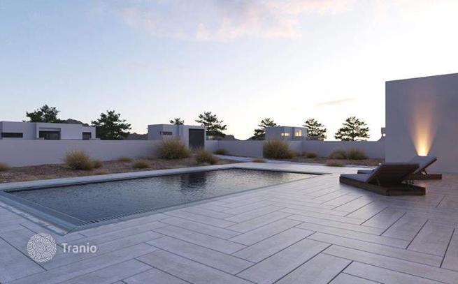 New 3-Bedroom Villa with Private Pool Near Golf Course in Torrevieja
