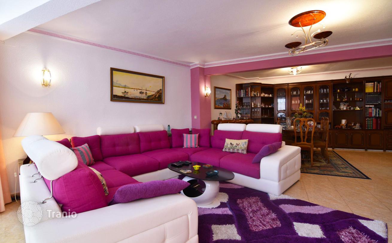1-Bedroom Apartment with 2 Terraces Near the Beach in Calpe