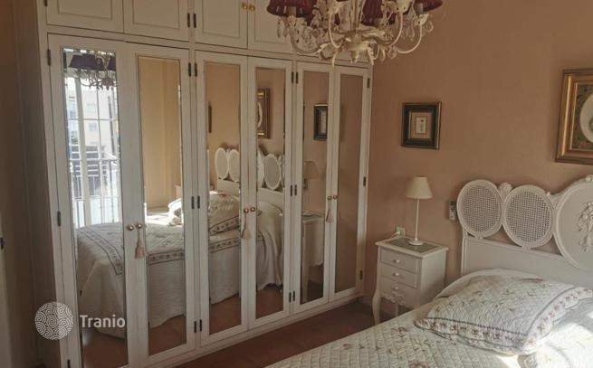 2-Bedroom Apartment in Fuengirola, photo 2