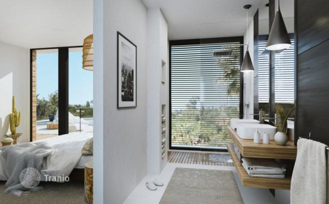 Modern Villa with Golf Course View in Estepona, Marbella, photo 5