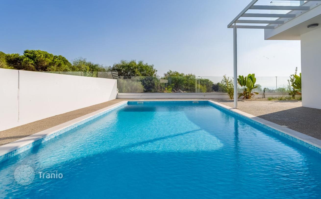 2-Bedroom Villa in Ayia Napa, Cyprus, photo 2