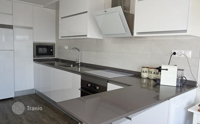 1-Bedroom Apartment with Sea View in Benidorm, photo 2
