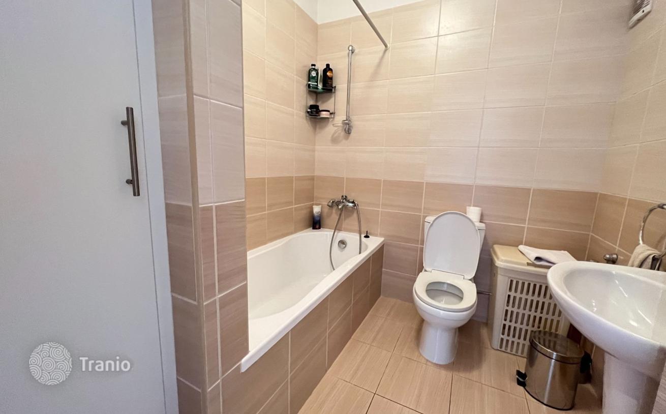 2-Bedroom Apartment in Paralimni, Cyprus, photo 5