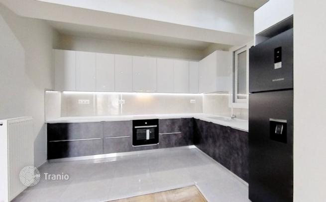 2-Bedroom Apartment with 2 Balconies in Athens, photo 5
