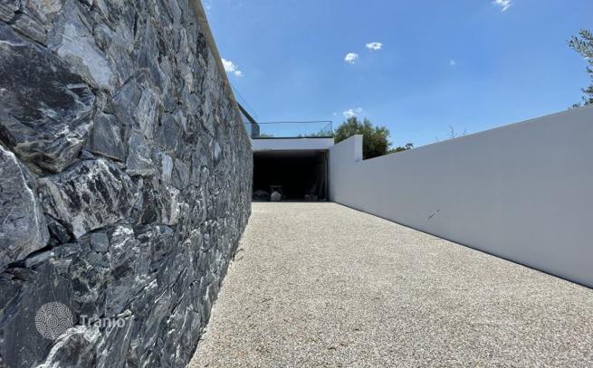 4-Bedroom Villa with Private Pool in Polychrono, Kassandra