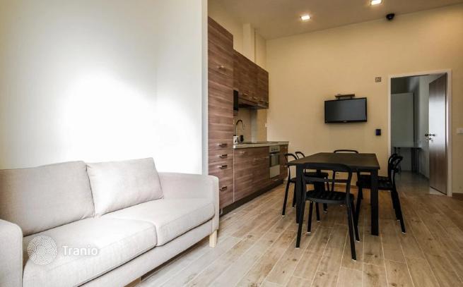 Renovated 3-Bedroom Apartment with Basilica View in District V, Budapest
