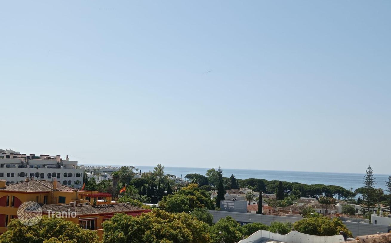 2-Bedroom Penthouse in Marbella, Costa del Sol, photo 3