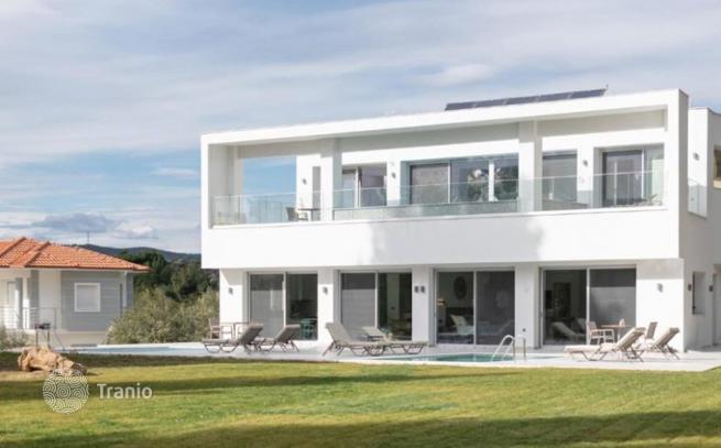 4-комнатная вилла 210 м² в Никити, Греция