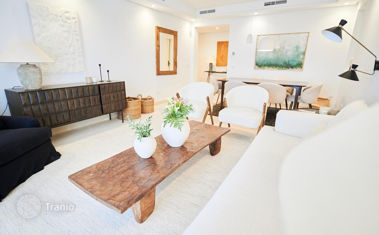 2-Bedroom Apartment with Sea View in Nueva Andalucia, Marbella, photo 5