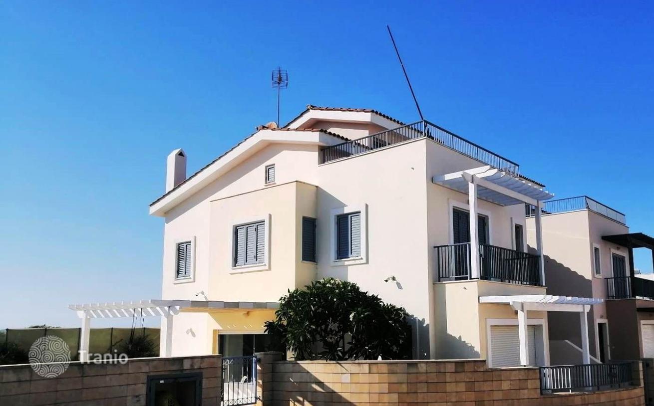 4-комнатная вилла 235 м² в Агиа Триада, Кипр, фото 3
