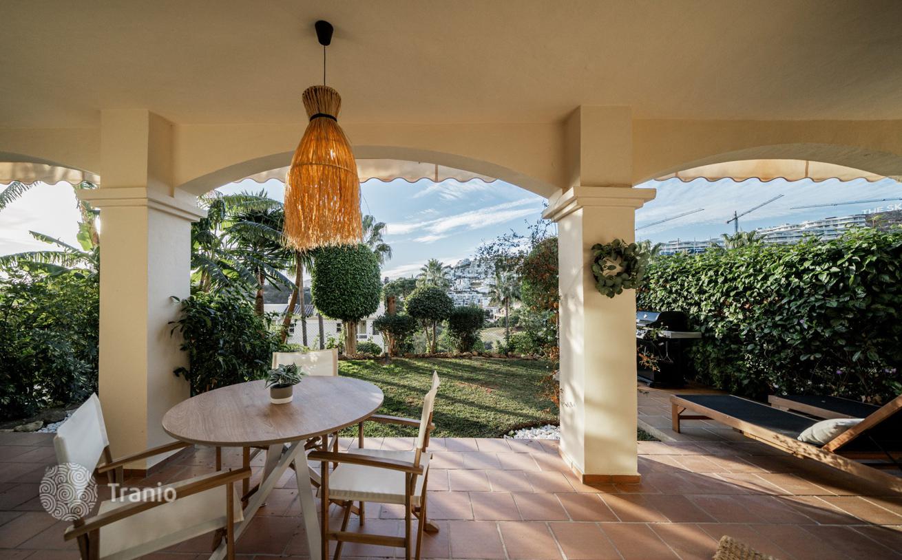 Апартамент на продажу в La Quinta Hills, Бенахавис, фото 2