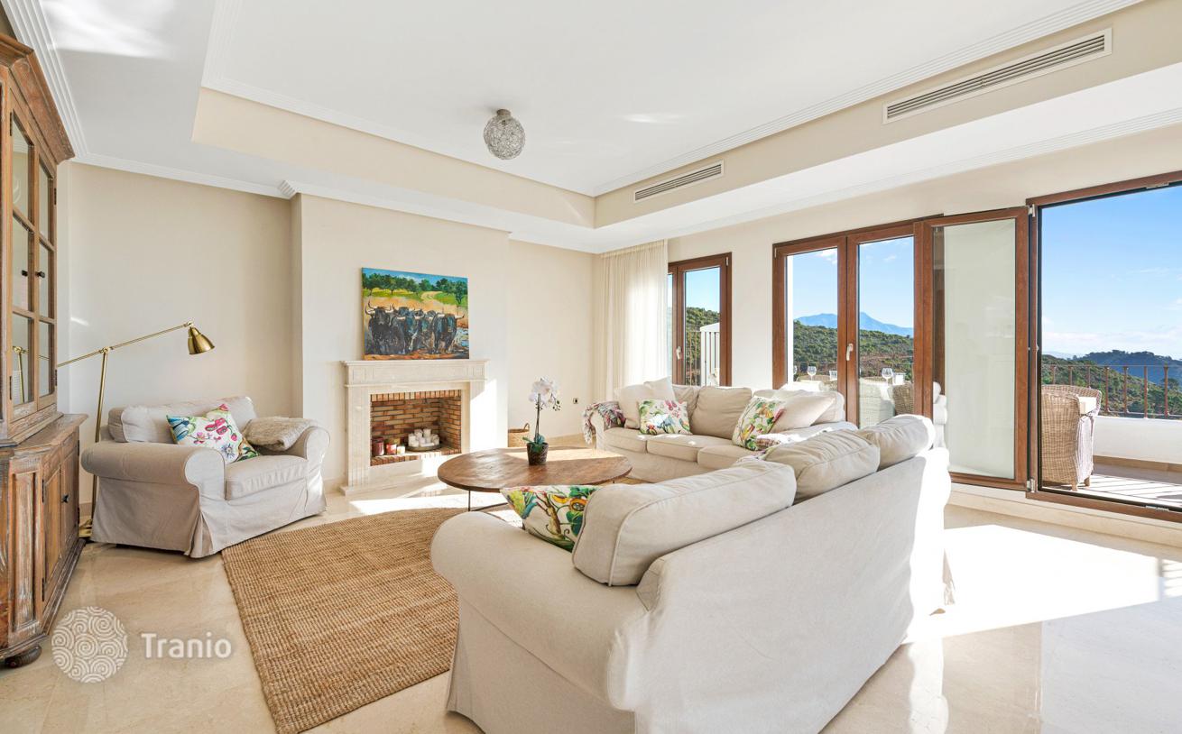 5-Bedroom Villa with Private Pool in Benahavis Hills Country Club, Benahavis