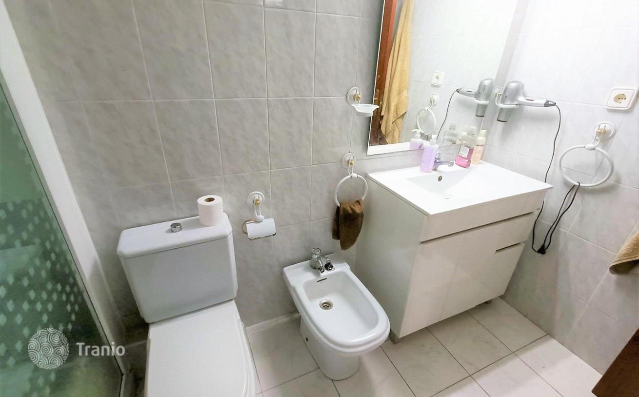3-Bedroom Apartment 8 Minutes from Poniente and Levante Beaches in Benidorm, photo 2