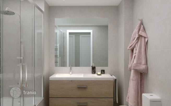 4-Bedroom Apartment with Terrace and Sea View in Badalona, Barcelona, photo 4