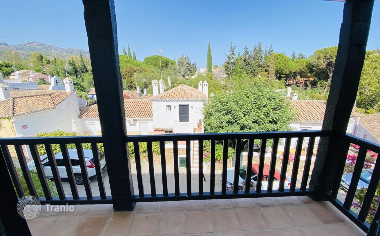 3-Bedroom House in La Virginia, Golden Mile, Marbella, photo 3