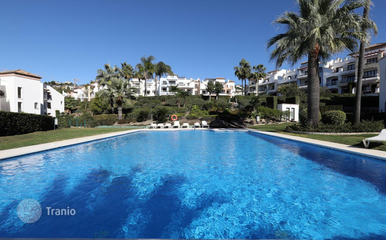 2-Bedroom Apartment in Benahavís, Spain, photo 3