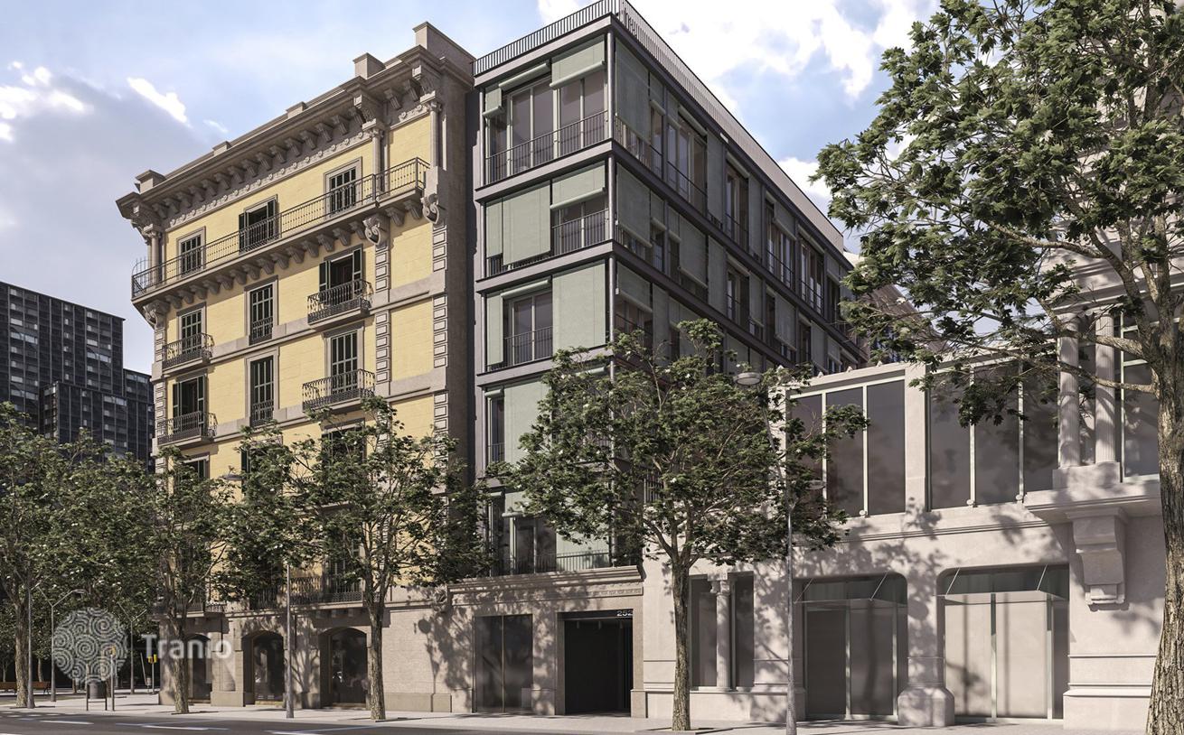 2-Bedroom Apartment with Balcony in Barcelona, photo 5