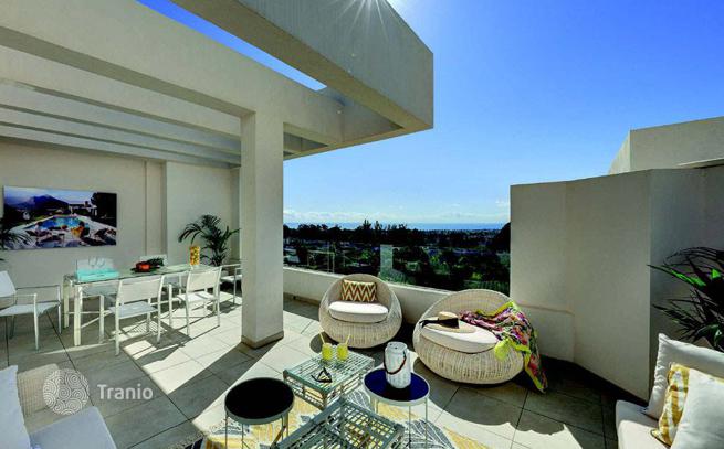 2-Bedroom Penthouse with Private Solarium near Puerto Banus, photo 3
