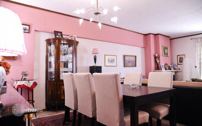 3-Bedroom Apartment with Parking in Kato Toumpa, Thessaloniki, photo 4