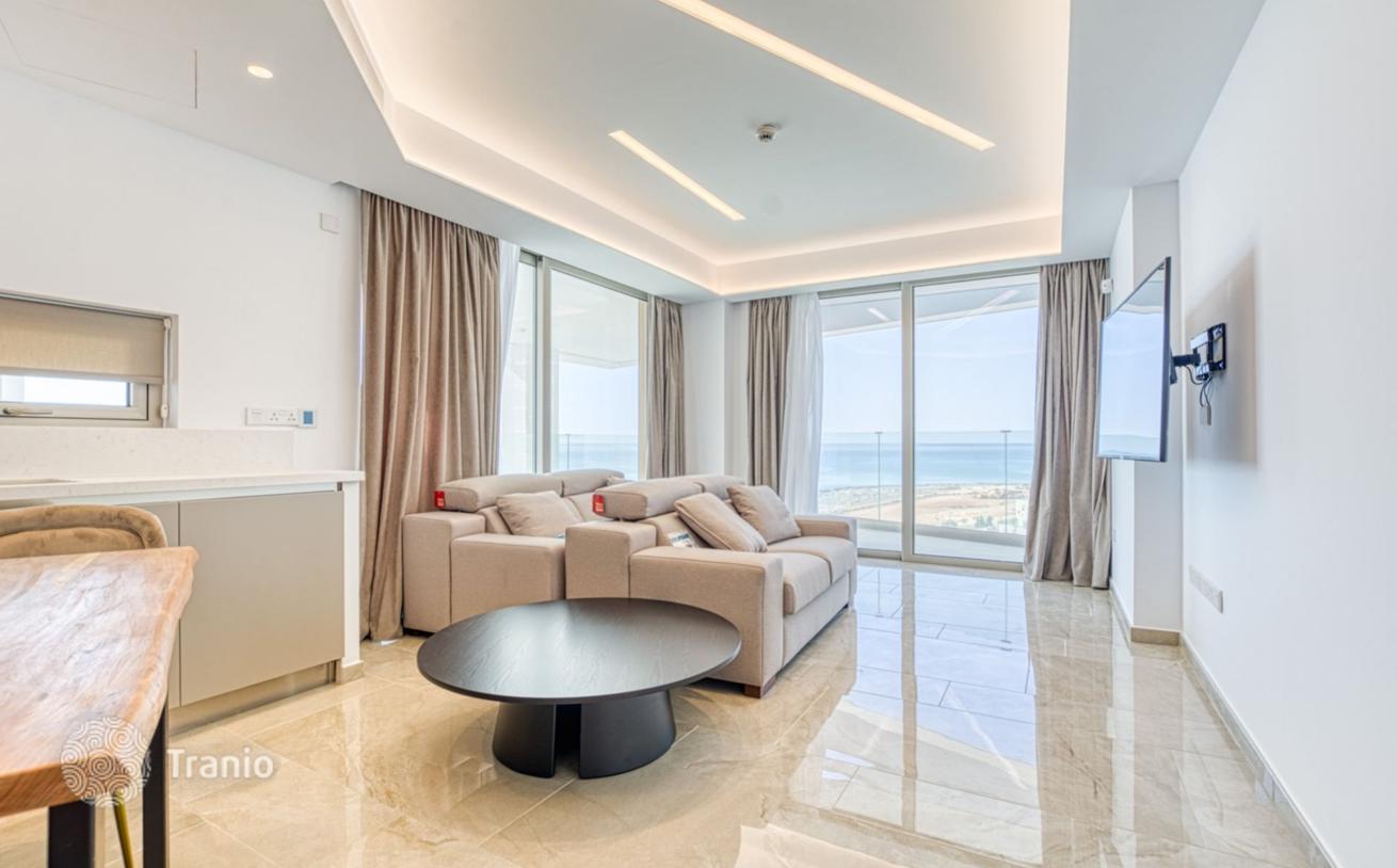 1-Bedroom Apartment in Famagusta, Cyprus, photo 5