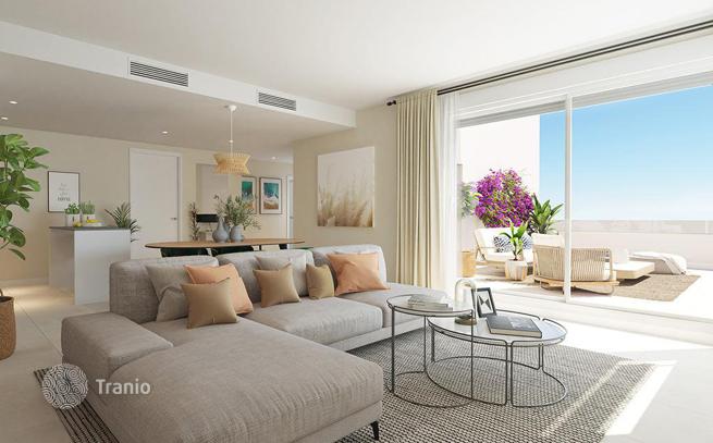 3-Bedroom Apartment with Panoramic Views 500 m from the Beach in Estepona, photo 4