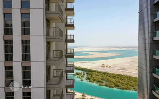 Waterfront Residences with Shared Pool and Park in Abu Dhabi, photo 4
