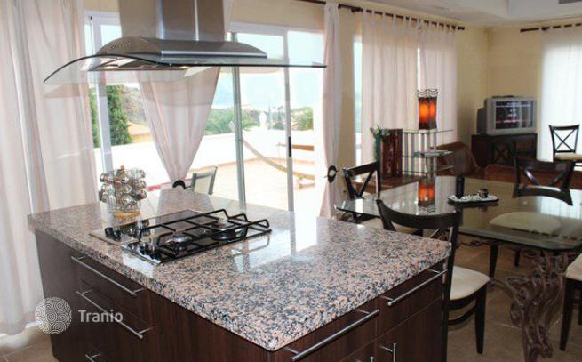 4-Bedroom Villa with Panoramic Sea View in Calpe, Alicante, photo 4