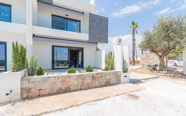 Furnished 2–3-Bedroom House with Shared Pool in Torrevieja, photo 5